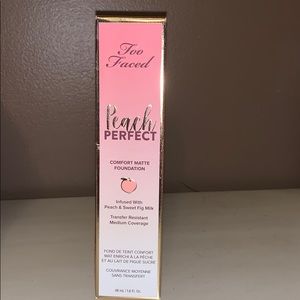 Too Faced Peach Perfect Comfort Matte Foundation